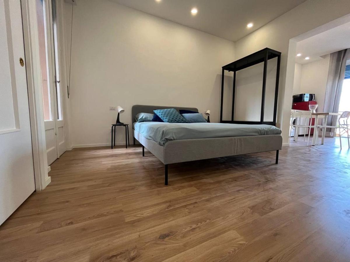 Casa Vacanze Caramagna 2 Ачи Костелло Экстерьер фото